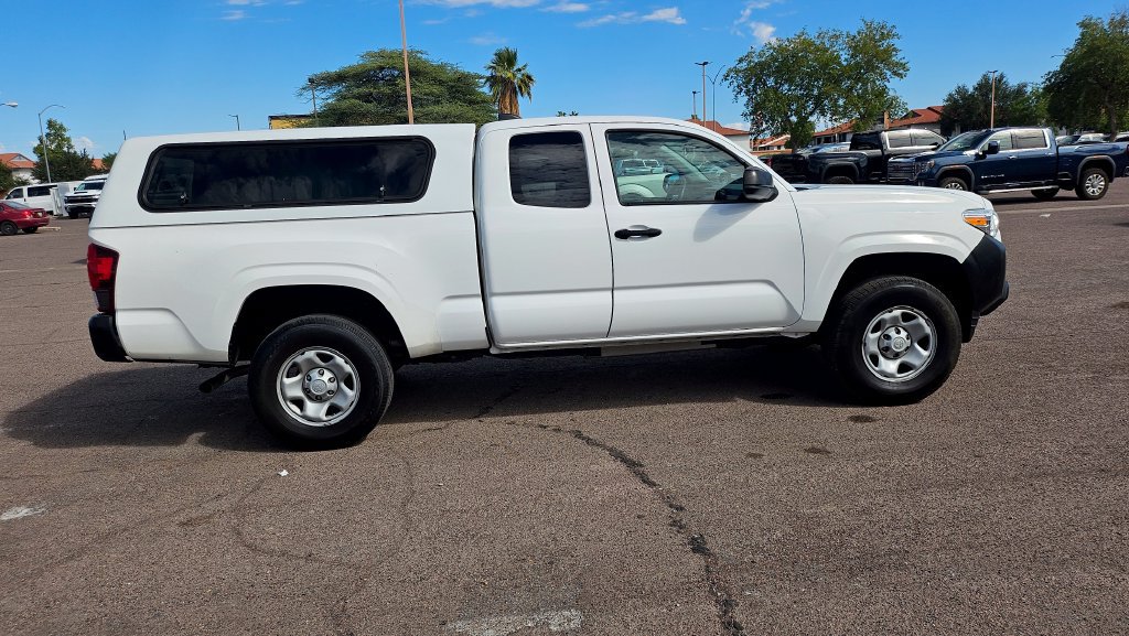 Used 2023 Toyota Tacoma SR RWD image 12