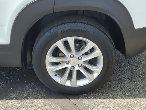 Certified 2023 Chevrolet TrailBlazer LS FWD image 28
