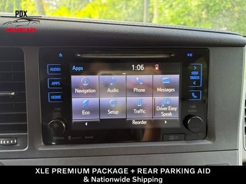 Used 2017 Toyota Sienna XLE Premium FWD image 24