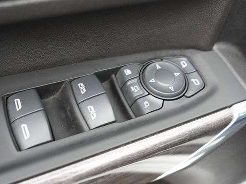 Certified 2022 Chevrolet Silverado 2500 LTZ w/ LTZ Plus Package image 25