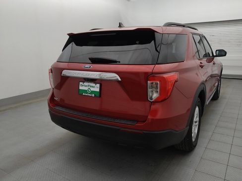 Used 2021 Ford Explorer XLT RWD image 9