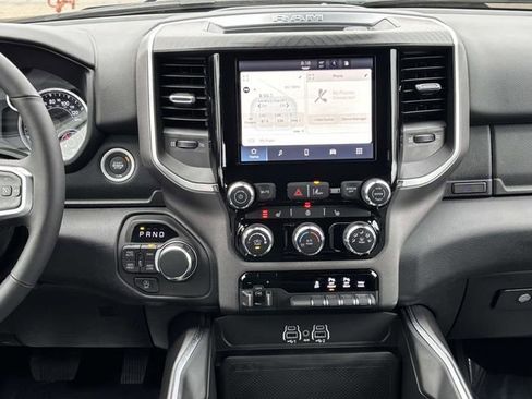 New 2026 RAM 1500 Big Horn AWD/4WD image 8