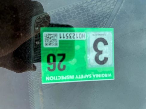 Used 2021 RAM 2500 Big Horn image 28