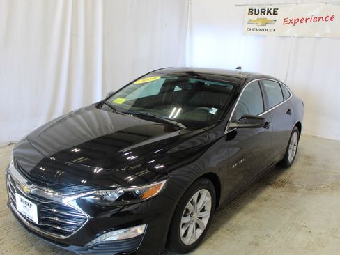 Certified 2019 Chevrolet Malibu LT FWD image 1