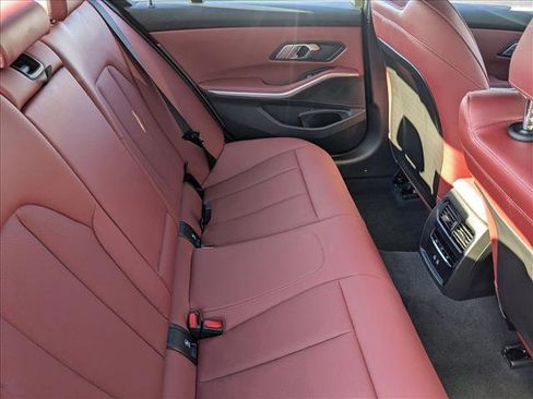 Used 2025 BMW 330i xDrive 330i xDrive w/ Premium Package image 20