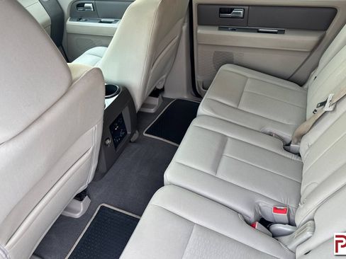 Used 2007 Ford Expedition EL XLT RWD image 13