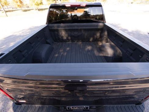 Used 2023 Chevrolet Silverado 1500 RST w/ Z71 Off-Road Package image 11