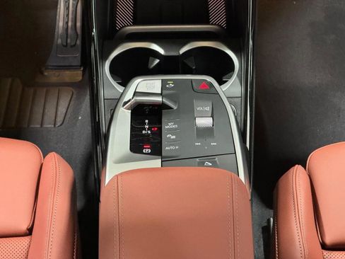 New 2026 BMW X2 xDrive28i w/ Technology Package image 13