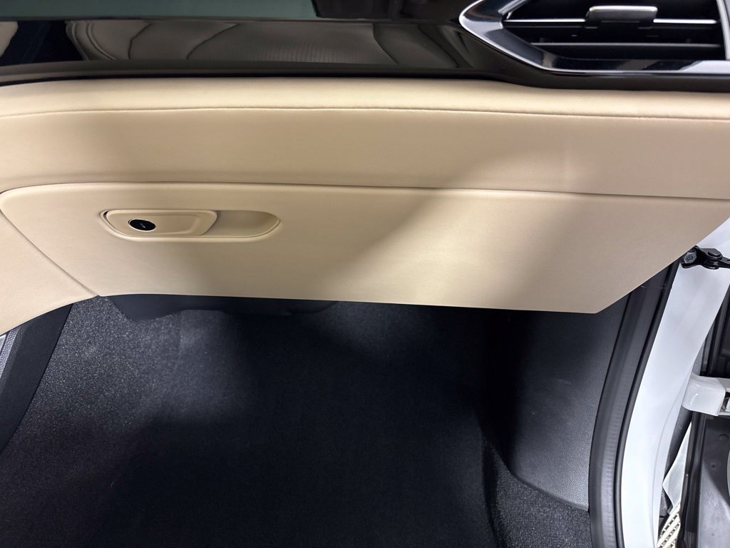 Certified 2026 Acura MDX w/ Technology Package FWD image 18