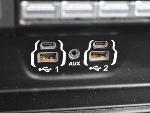 Used 2021 RAM 3500 Laramie w/ Safety Group B AWD/4WD image 26