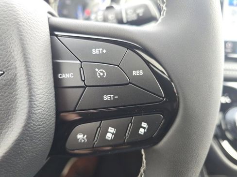 New 2026 Chrysler Pacifica Limited w/ S Appearance Package image 20