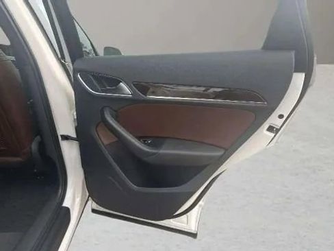 Used 2016 Audi Q3 2.0T Premium Plus w/ Technology Package image 32