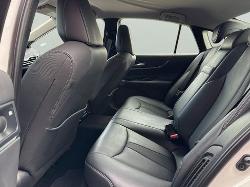 Used 2023 Toyota Mirai XLE image 5