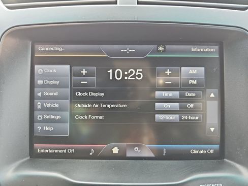 Used 2013 Ford Explorer XLT image 27