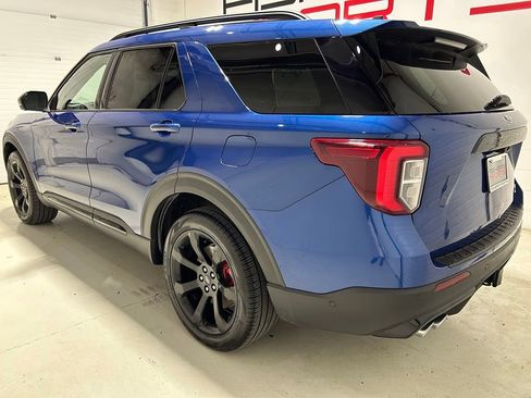 Used 2021 Ford Explorer ST w/ Equipment Group 401A AWD/4WD image 5