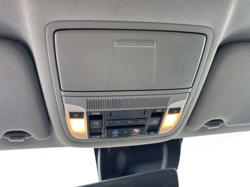 Used 2019 Acura MDX FWD w/ Advance Package image 29