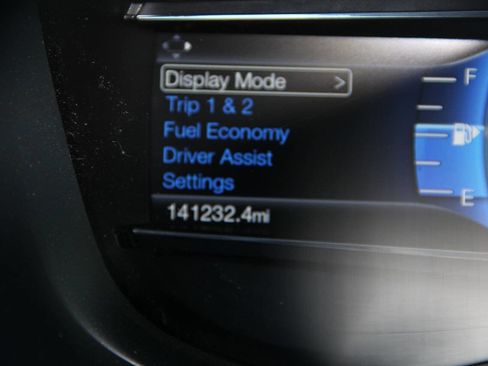 Used 2017 Ford Explorer Limited image 29