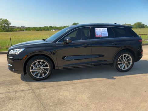 Used 2024 Lincoln Corsair Grand Touring w/ Equipment Group 301A image 5