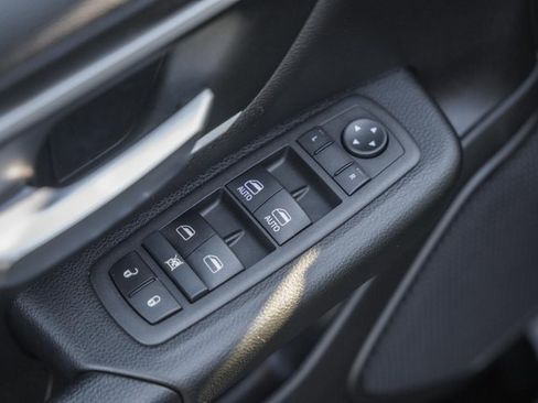 Used 2022 RAM 1500 Big Horn image 39