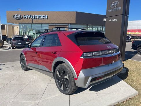 New 2026 Hyundai Ioniq 5 Limited image 3