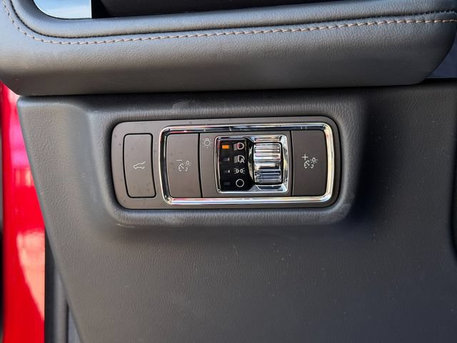 Used 2025 Lincoln Aviator Reserve w/ Equipment Group 201A AWD/4WD image 48