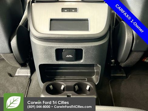 Used 2025 Lincoln Navigator L Reserve image 32