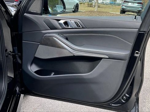 Used 2025 BMW X5 xDrive40i image 26