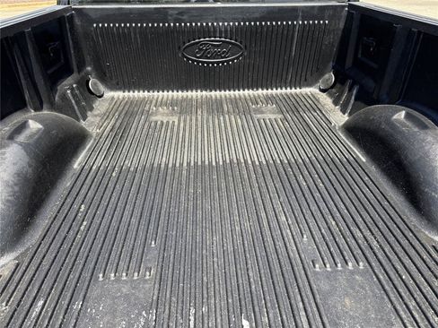 Used 2016 Ford F150 XL w/ Equipment Group 101A Mid AWD/4WD image 25