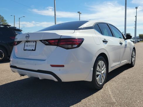 Certified 2025 Nissan Sentra S image 5