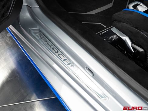 Used 2023 Lamborghini Huracan STO RWD image 47