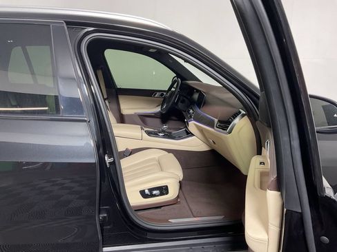 Used 2019 BMW X5 xDrive40i AWD/4WD image 38