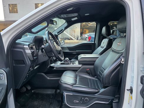 Used 2022 Ford F150 Platinum image 12