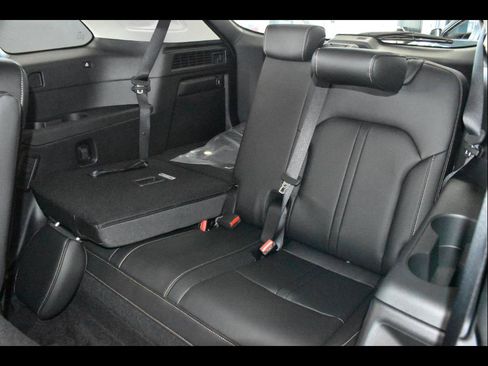 Certified 2024 MAZDA CX-90 Plug-In Hybrid w/ Premium Pkg image 18