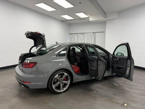 Used 2019 Audi S4 Premium Plus w/ Premium Plus Package AWD/4WD image 25