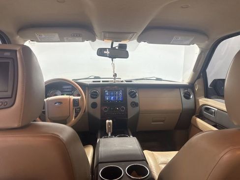 Used 2014 Ford Expedition EL XLT w/ Equipment Group 202A image 17