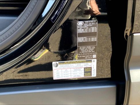 New 2025 Land Rover Defender 130 S image 14