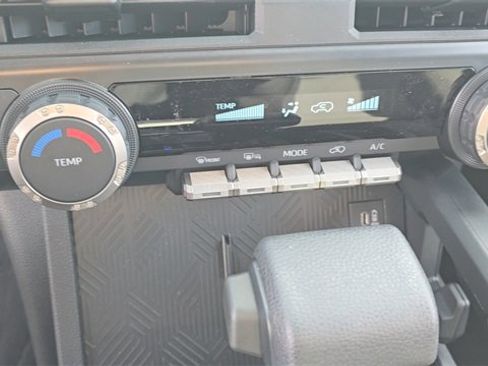 Used 2025 Toyota 4Runner SR5 image 21