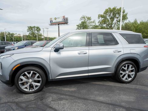 Used 2020 Hyundai Palisade SEL FWD image 3