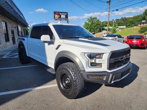 Used 2020 Ford F150 Raptor w/ Equipment Group 802A Luxury AWD/4WD image 8