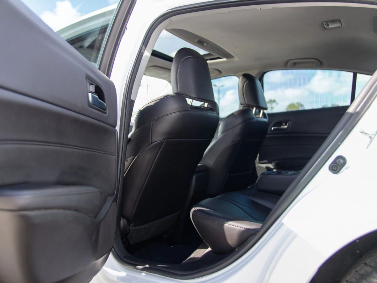 Used 2020 Acura ILX FWD image 25