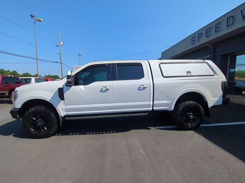 Used 2022 Ford F350 Lariat w/ Tremor Off-Road Package AWD/4WD image 9