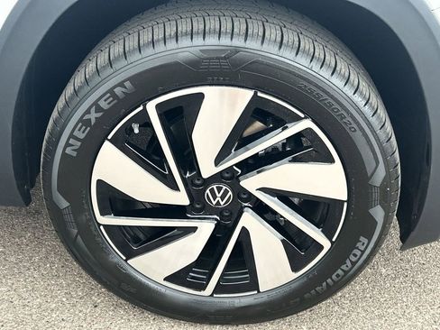 New 2026 Volkswagen Atlas SE AWD/4WD image 6
