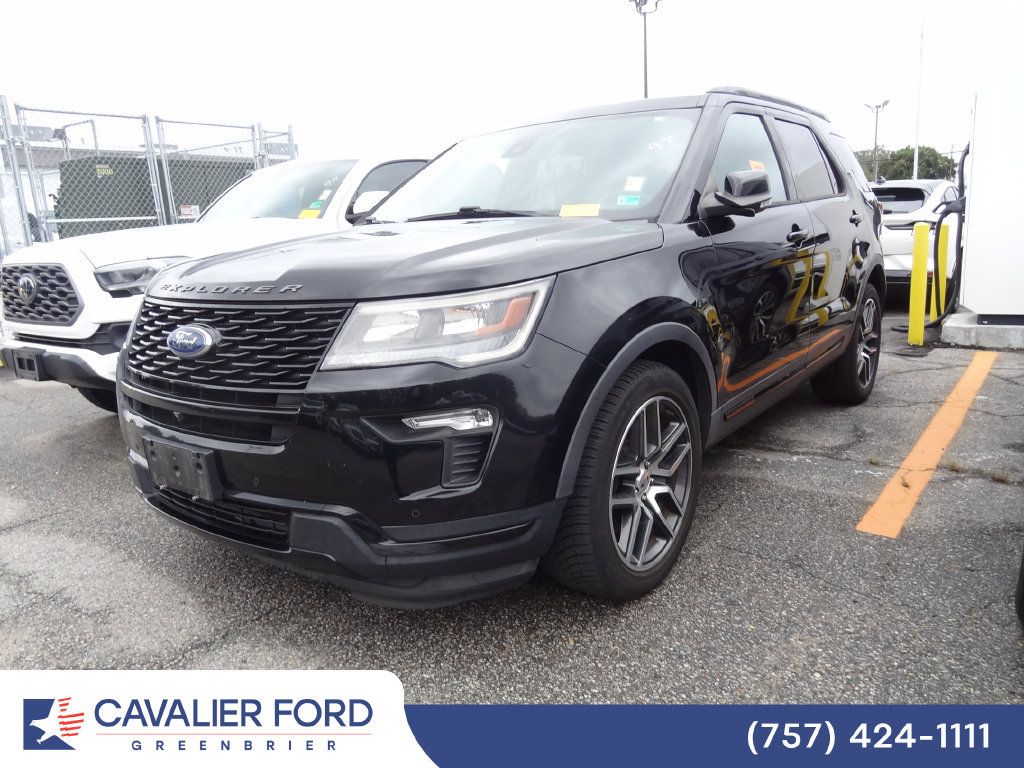 Used 2018 Ford Explorer Sport w/ Equipment Group 401A AWD/4WD image 3