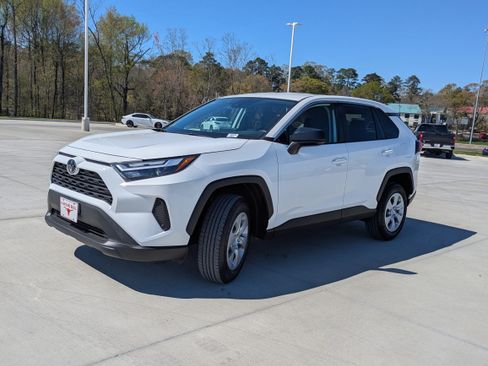 Certified 2024 Toyota RAV4 LE image 3