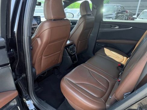 Used 2022 Lincoln Nautilus Reserve AWD/4WD image 24