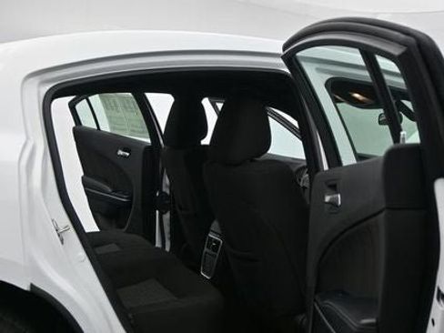 Used 2023 Dodge Charger SXT RWD image 13