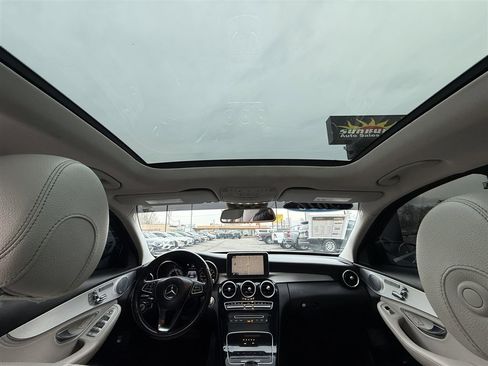 Used 2016 Mercedes-Benz C 300 4MATIC Sedan image 24