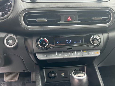 Certified 2022 Hyundai Kona SEL w/ Convenience Package image 34