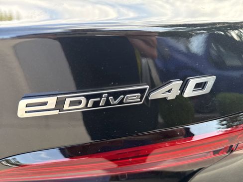 New 2026 BMW i5 eDrive40 image 7