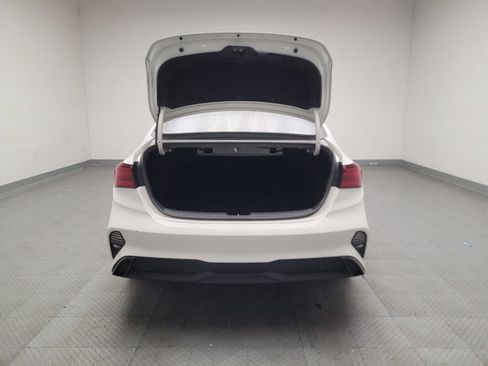 Used 2024 Kia Forte LXS w/ LXS Technology Package image 29